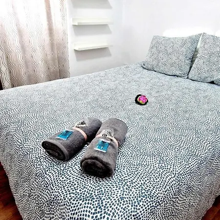 Relax 2 Bedrooms Wifi Free Big Terrace *